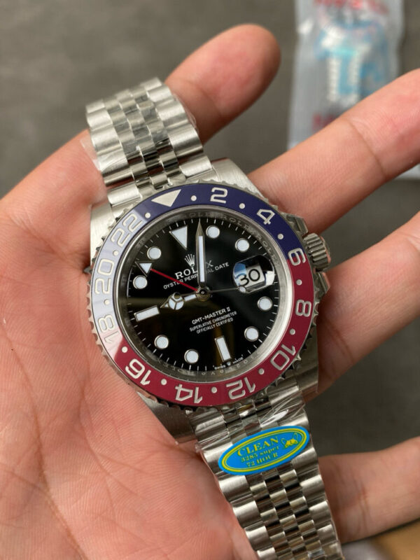 Rolex GMT Master (pepsi) - Image 2