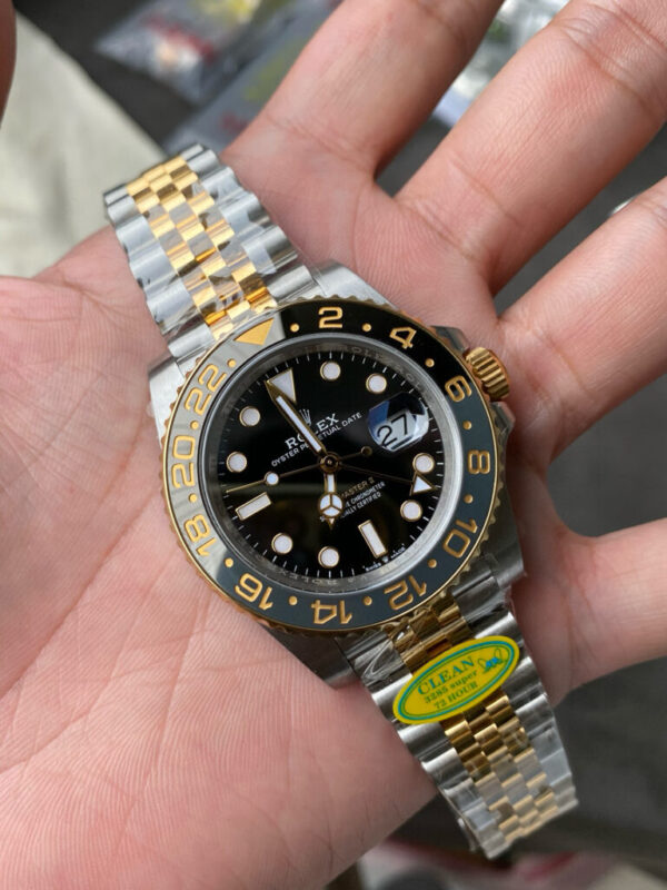 Rolex gmt master (126713) jubilee bracelet - Image 2